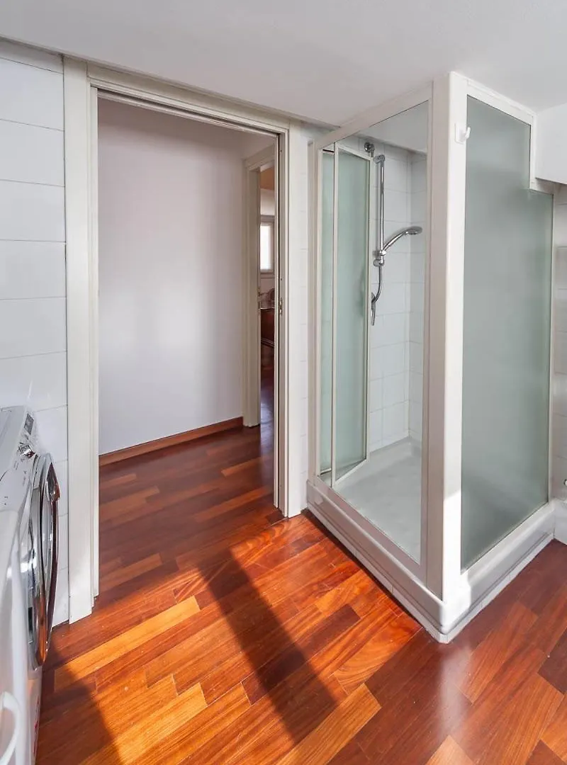 Attico Centrale Con Terrazzo - Milano Skyview Milan