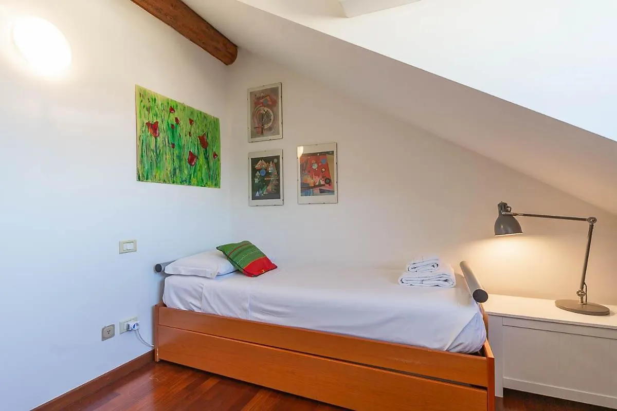 Apartment Attico Centrale Con Terrazzo - Milano Skyview Italy